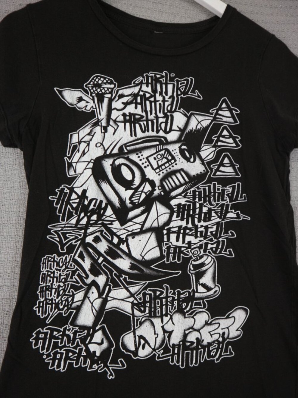 Womens Artical Y2K Streetwear Graffiti Style Grunge Shirt Medium - Picture 3 of 8